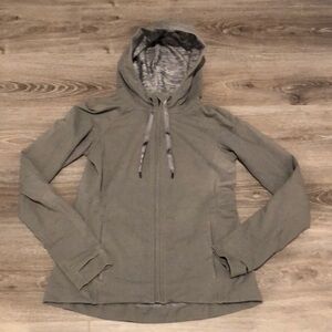 Woman’s lululemon sweatshirt.